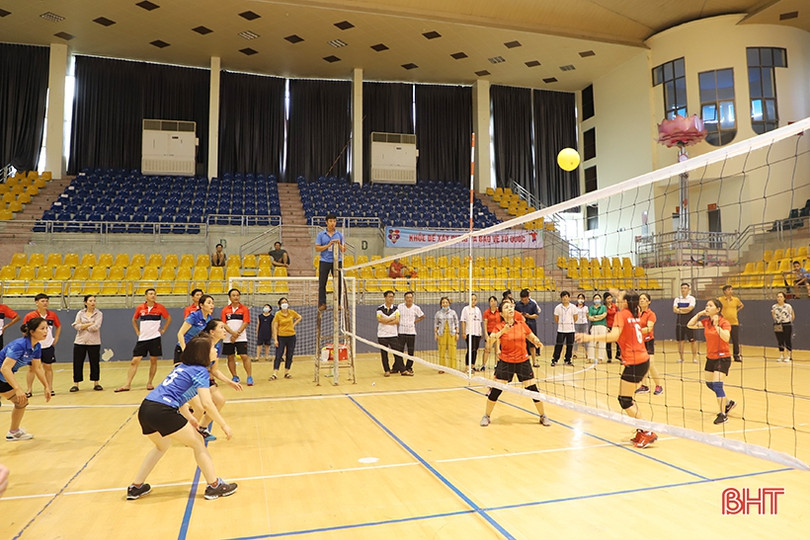 Các sở Công thương, TN&MT nhất Hội thao khối Kinh tế - Kỹ thuật