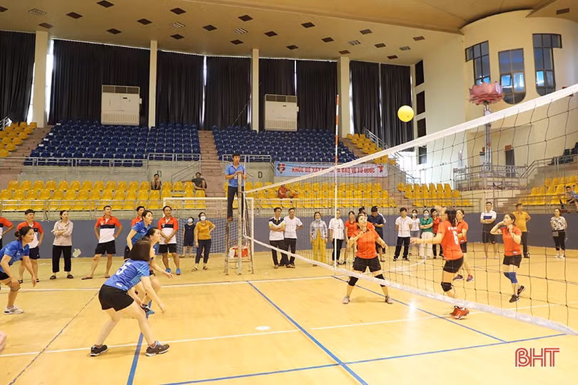 Các sở Công thương, TN&MT nhất Hội thao khối Kinh tế - Kỹ thuật