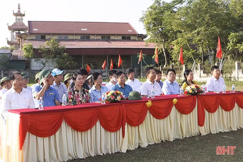 Hà Tĩnh hướng đến xây dựng “Gia đình bình an - xã hội hạnh phúc”