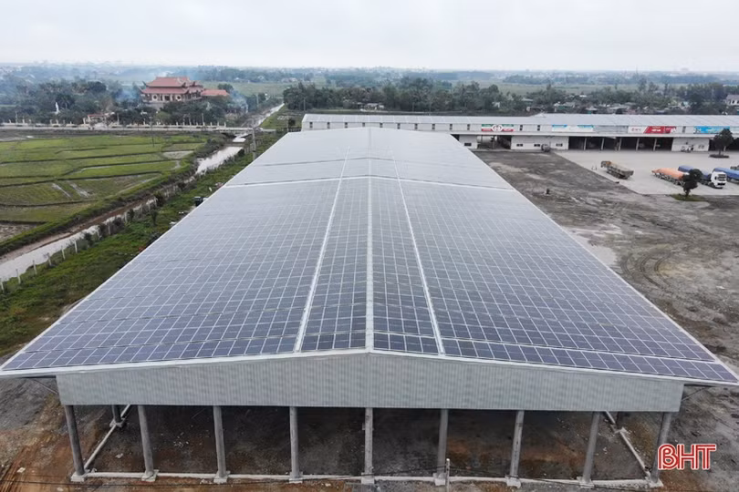 Phụ tải tăng mạnh, Điện lực Hà Tĩnh linh hoạt nguồn cấp an toàn giữa cao điểm nắng nóng