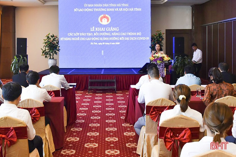 Bồi dưỡng, nâng cao kỹ năng nghề cho 102 lao động Hà Tĩnh bị ảnh hưởng bởi dịch COVID-19