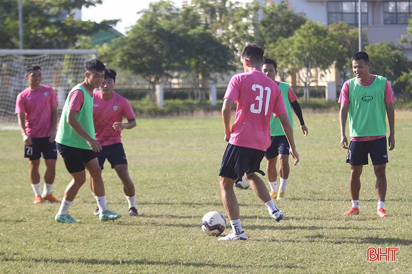 Tiền vệ Nguyễn Trọng Đại và mục tiêu tìm lại mình trong màu áo Hồng Lĩnh Hà Tĩnh