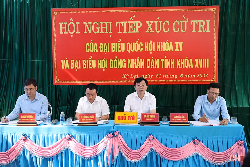 Đoàn Đại biểu Quốc hội và HĐND tỉnh tiếp xúc cử tri tại các địa phương