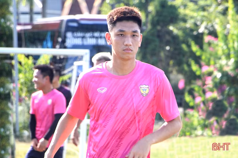 Hồng Lĩnh Hà Tĩnh sẵn sàng cho chuyến làm khách với Viettel khi V.League khởi động lại