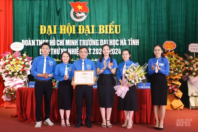 Phát huy vai trò xung kích, sáng tạo của tuổi trẻ, xây dựng Đại học Hà Tĩnh ngày càng phát triển