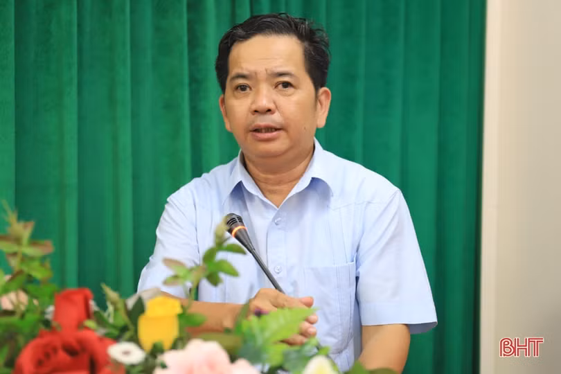 Tổng cục Công nghiệp Quốc phòng trao hỗ trợ Quỹ Đền ơn đáp nghĩa Hương Sơn