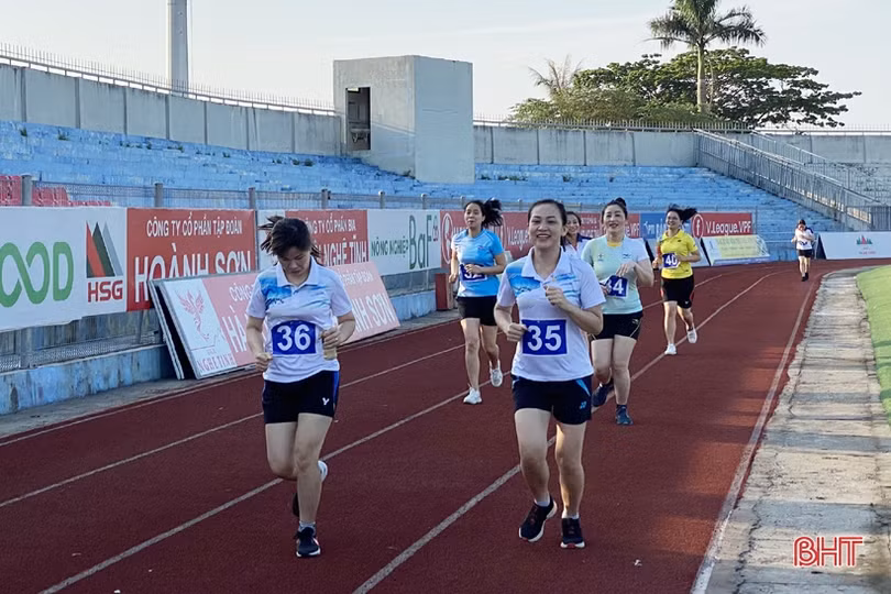 230 VĐV thi tài giải thể thao Công ty Điện lực Hà Tĩnh