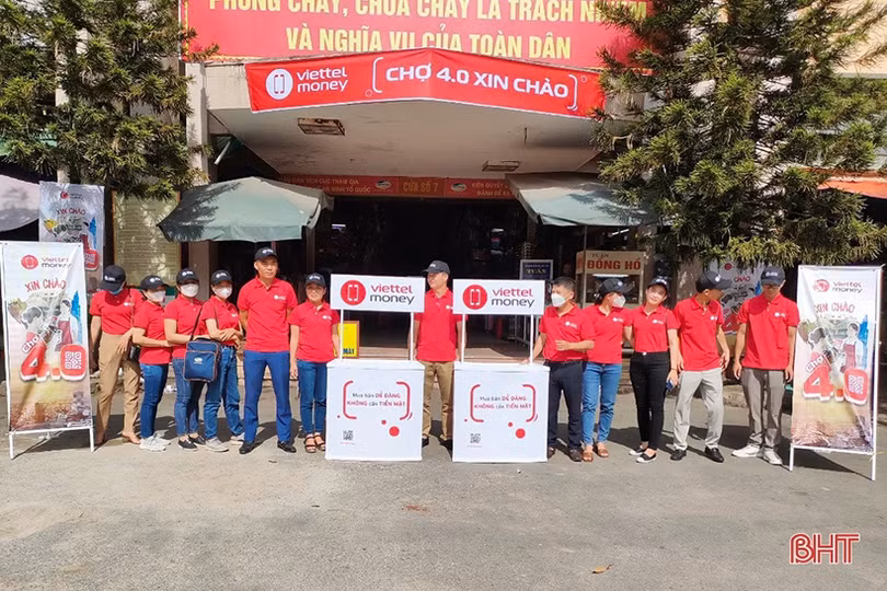 Đi chợ Hà Tĩnh mua hàng không cần dùng tiền mặt