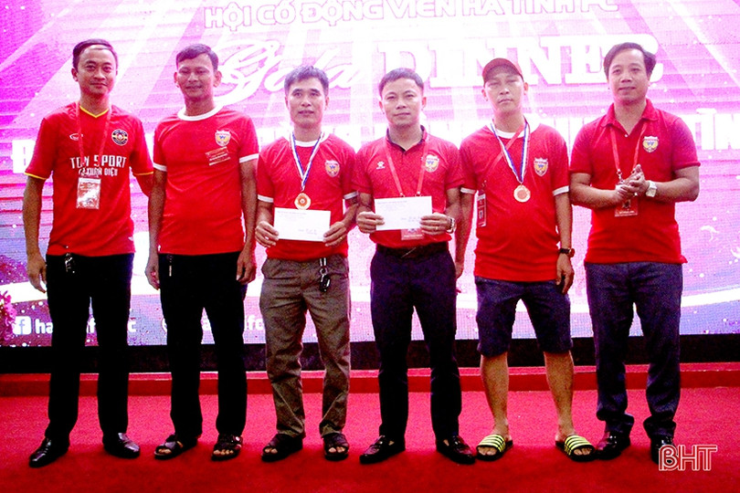 FC Bắc TP Hà Tĩnh vô địch Giải Bóng đá Hội cổ động viên Hà Tĩnh lần thứ 3