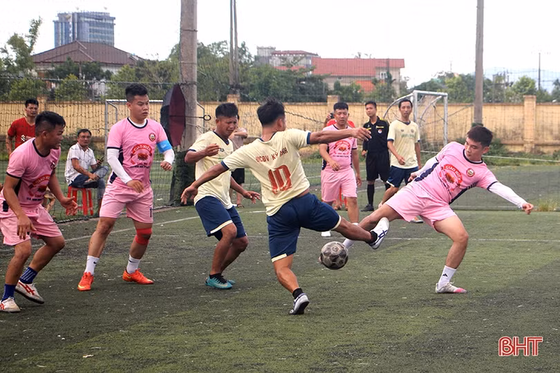 FC Bắc TP Hà Tĩnh vô địch Giải Bóng đá Hội cổ động viên Hà Tĩnh lần thứ 3