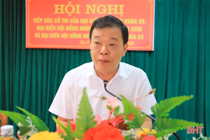 Cử tri kiến nghị tăng phụ cấp hằng tháng cho cán bộ bán chuyên trách cấp xã