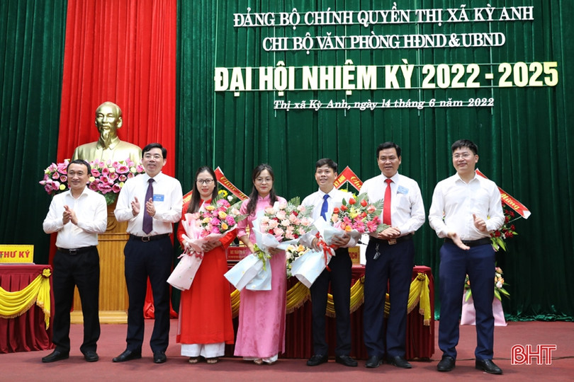 Hà Tĩnh: Hơn 1.700 đơn vị tổ chức đại hội chi bộ trực thuộc đảng ủy cơ sở nhiệm kỳ 2022 - 2025