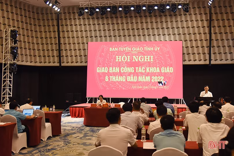 Tiếp tục phối hợp hiệu quả giữa ban tuyên giáo các cấp với các đơn vị trong khối Khoa giáo