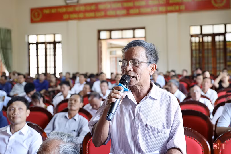 Cử tri kiến nghị nhiều vấn đề ảnh hưởng trực tiếp đến đời sống dân sinh