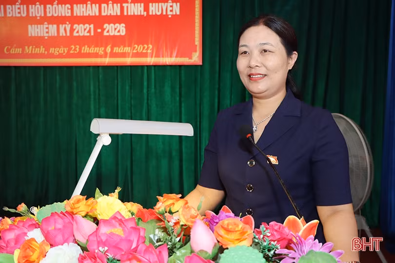 Cử tri kiến nghị sớm phê duyệt đề án nước sạch cho các xã phía Nam Cẩm Xuyên