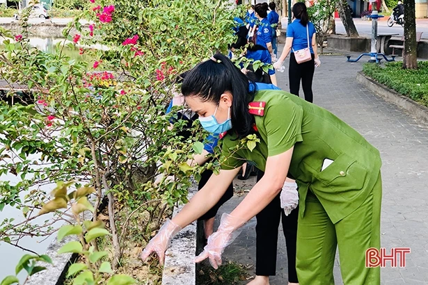 Làm đẹp thêm hình ảnh người Thành Sen thời đại mới