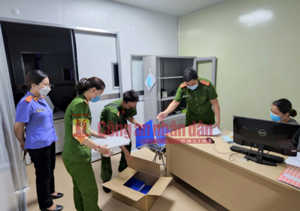 Thủ đoạn trục lợi từ kít test COVID-19 của Giám đốc CDC Đà Nẵng