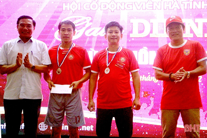 FC Bắc TP Hà Tĩnh vô địch Giải Bóng đá Hội cổ động viên Hà Tĩnh lần thứ 3
