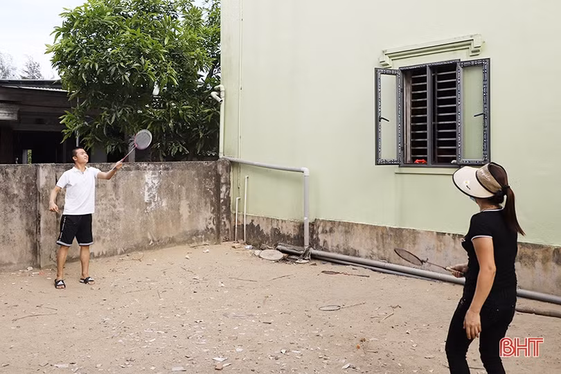 Nam sinh Hà Tĩnh chia sẻ bí quyết trở thành thủ khoa Trường THPT Chuyên Phan Bội Châu - Nghệ An