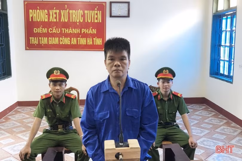 Xét xử các đối tượng tàng trữ ma tuý, trộm cắp tài sản