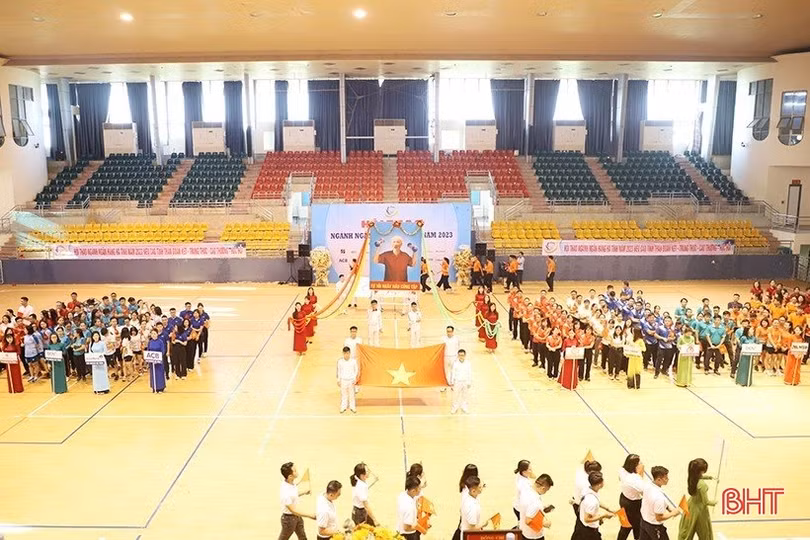 Hơn 450 vận động viên tham gia hội thao ngành Ngân hàng Hà Tĩnh