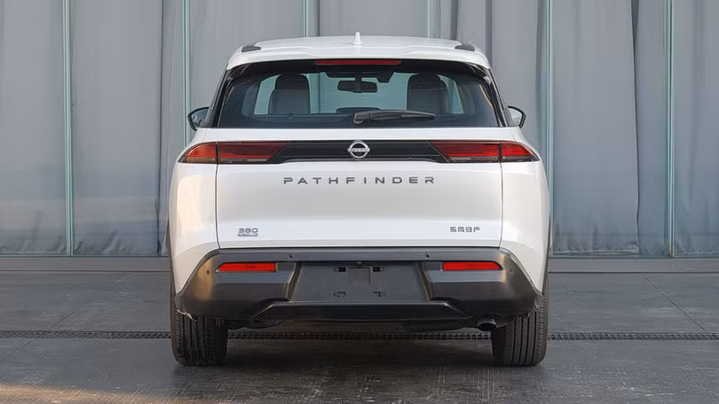 Nissan Pathfinder 2024 nổi bật với thiết kế táo bạo, động cơ tăng áp 4 xi-lanh