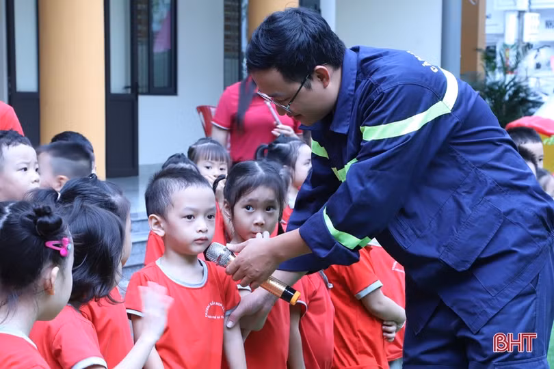 Hướng dẫn cách phòng cháy, thoát hiểm cho học sinh mầm non ở TP Hà Tĩnh