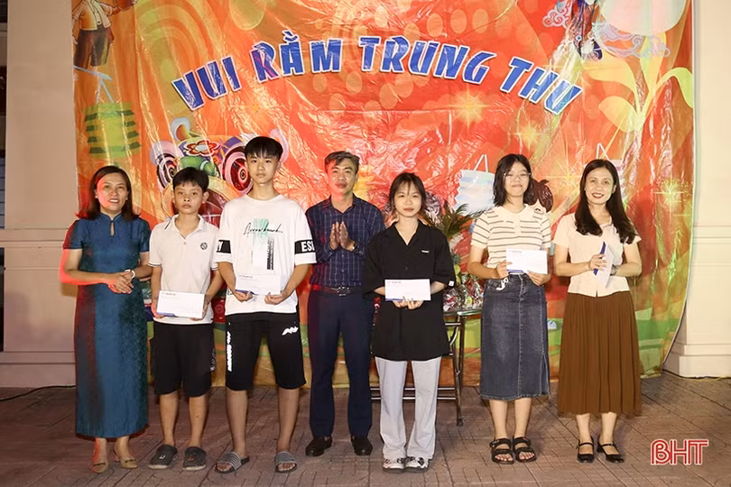 Lung linh sắc màu Trung thu