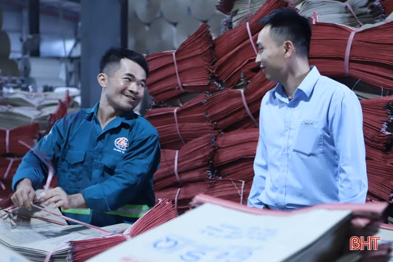 Cán bộ công đoàn Hà Tĩnh hết lòng vì người lao động