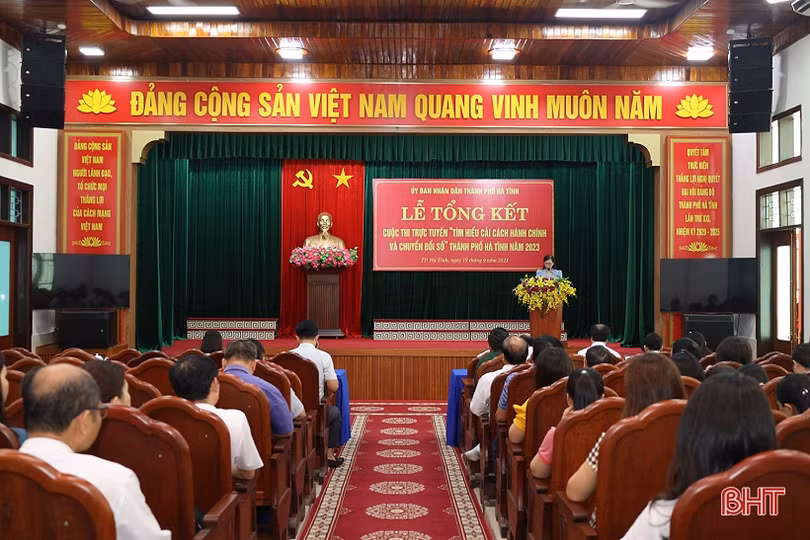 Trao 38 giải cuộc thi trực tuyến tìm hiểu về cải cách hành chính và chuyển đổi số