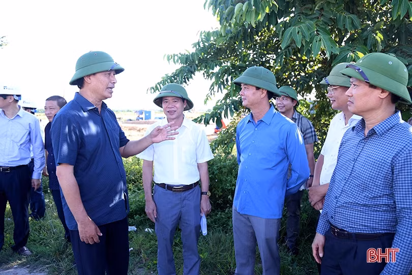 Thứ trưởng Bộ GTVT Lê Đình Thọ: Hà Tĩnh rất nỗ lực trong GPMB, đảm bảo nguồn vật liệu thi công cao tốc Bắc - Nam