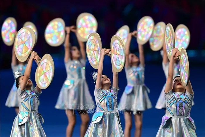 Lung linh đêm khai mạc ASIAD 2023 đậm sắc xanh ảnh 9 Lung linh đêm khai mạc ASIAD 2023 đậm sắc xanh