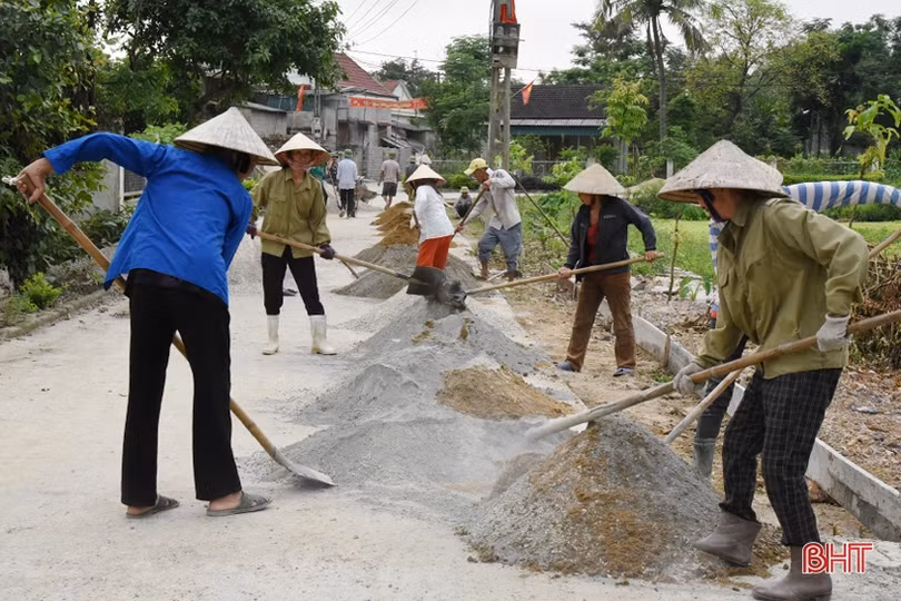 Những chủ thể làm khởi sắc nông thôn mới huyện ven biển Hà Tĩnh