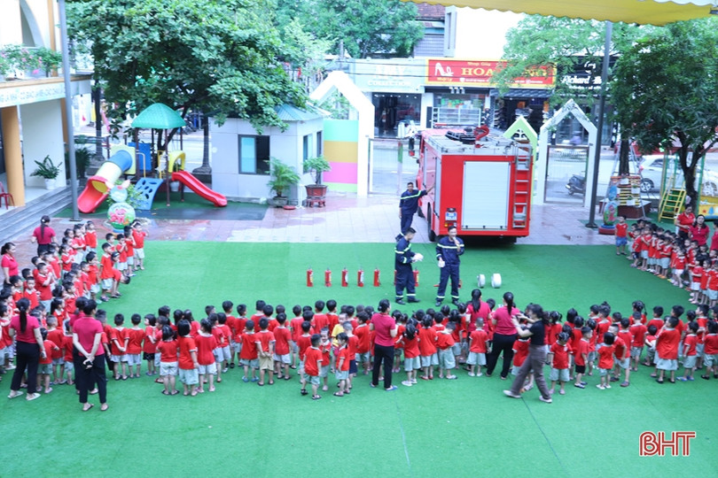 Hướng dẫn cách phòng cháy, thoát hiểm cho học sinh mầm non ở TP Hà Tĩnh