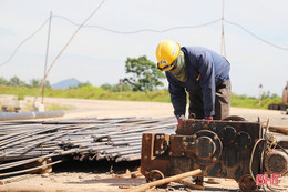 Tháo gỡ vướng mắc, đẩy nhanh tiến độ giải ngân vốn đầu tư công