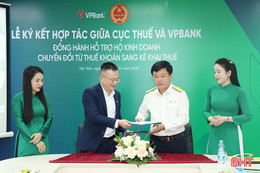 Ngành Thuế và VPBank hợp tác hỗ trợ hộ kinh doanh chuyển đổi sang kê khai thuế