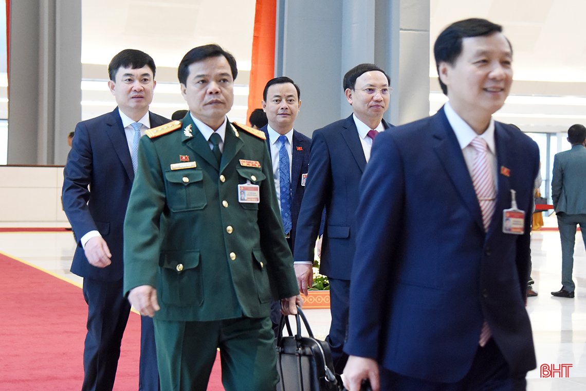 Sáng nay, Đại hội XIII thảo luận Văn kiện tại hội trường