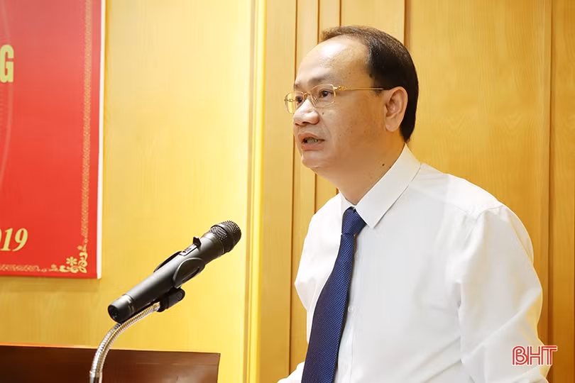 Ban Bí thư chỉ định 8 Ủy viên BCH Đảng bộ tỉnh Hà Tĩnh nhiệm kỳ 2015 - 2020