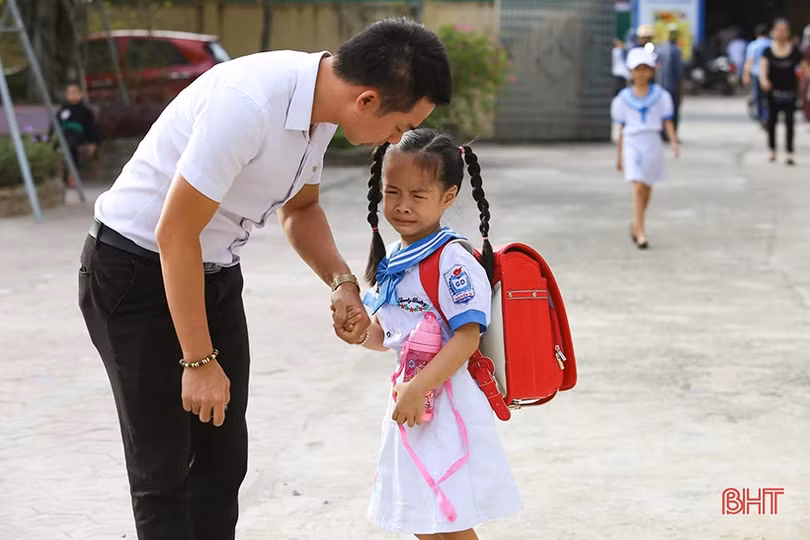 Những khoảnh khắc vui tươi ngày tựu trường của học sinh Hà Tĩnh