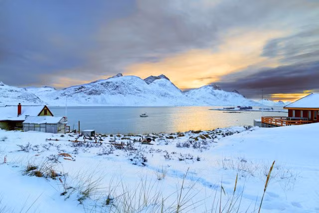 Greenland, hòn đảo Tổng thống Trump đòi mua đẹp đến thế nào?