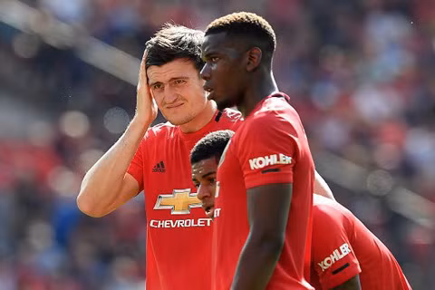 Solskjaer, ngây thơ thế đủ rồi!