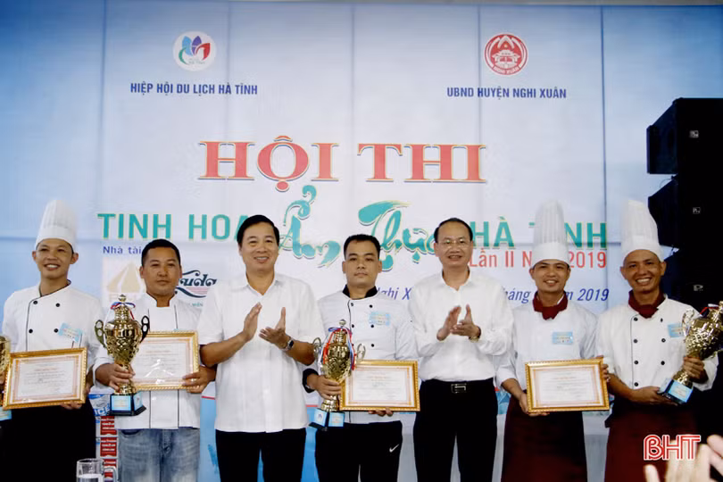 12 đội tranh tài “Tinh hoa ẩm thực Hà Tĩnh lần thứ 2”