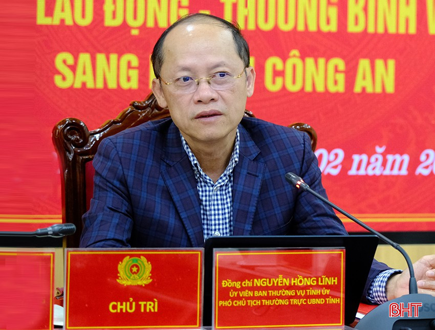 bqbht_br_dong-chi-nguyen-hong-linh-da-phat-bieu-chi-dao-yeu-cau-cong-an-tinh-so-y-te-so-lao-dong-thuong-binh-va-xa-hoi-khan-truong-trien-khai-viec-chuyen-giao-theo-chi-dao-cua-chinh-phu.jpg