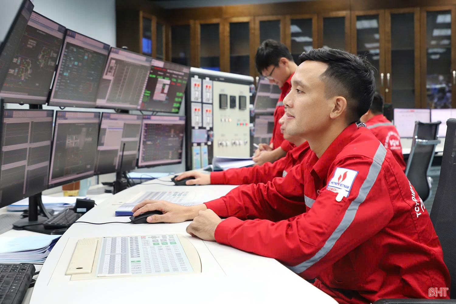 bqbht_br_z8222230297700-6789ee10d28ad98288ee3928a8af3eb0.jpg