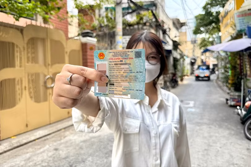 Kể từ ngày 1-7, thẻ căn cước bắt đầu được cấp, CCCD gắn chip sẽ ngừng sản xuất. Ảnh: HUỲNH THƠ