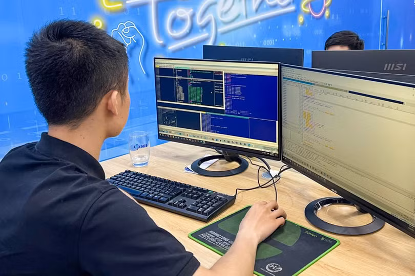 Các cơ quan, tổ chức, doanh nghiệp được khuyến nghị tăng cường giám sát, sẵn sàng phương án xử lý khi phát hiện có dấu hiệu bị khai thác, tấn công mạng. Ảnh minh họa: V.Ngọc