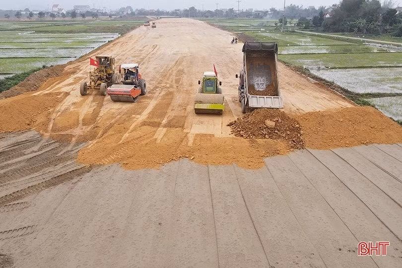 Cầu đường bộ dài nhất cao tốc Bắc - Nam ở đâu? ảnh 9