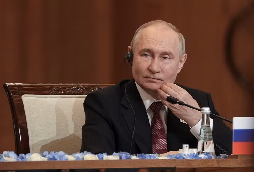 Tổng thống Nga Vladimir Putin tham dự hội nghị thượng đỉnh Tổ chức Hợp tác Thượng Hải (SCO) tại Astana, Kazakhstan ngày 4/7 (Ảnh: Reuters).