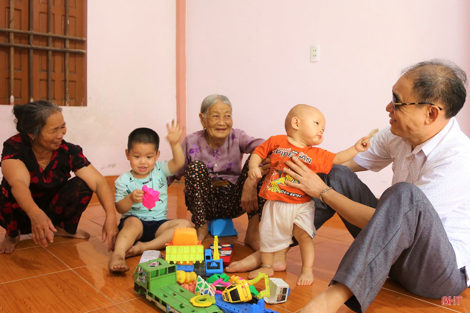 “Khuyết tật về mắt không phải là bất hạnh mà chỉ là sự bất tiện mà thôi...”