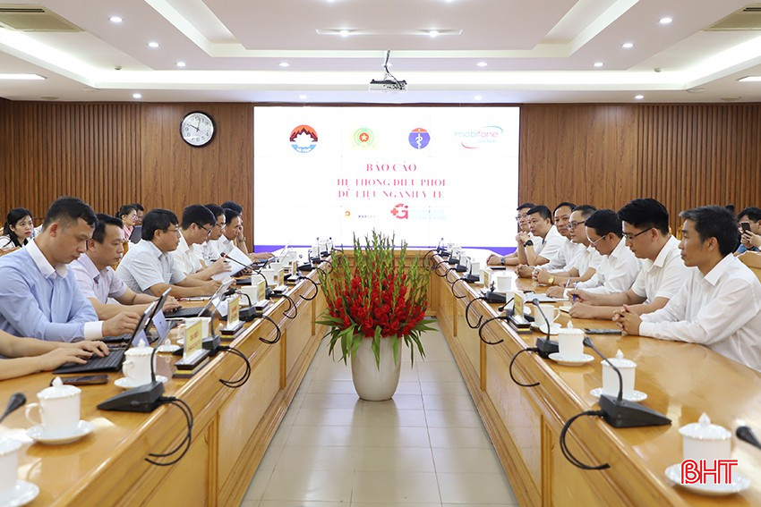 Đại biểu tham dự buổi làm việc. bqbht_br_4.jpg